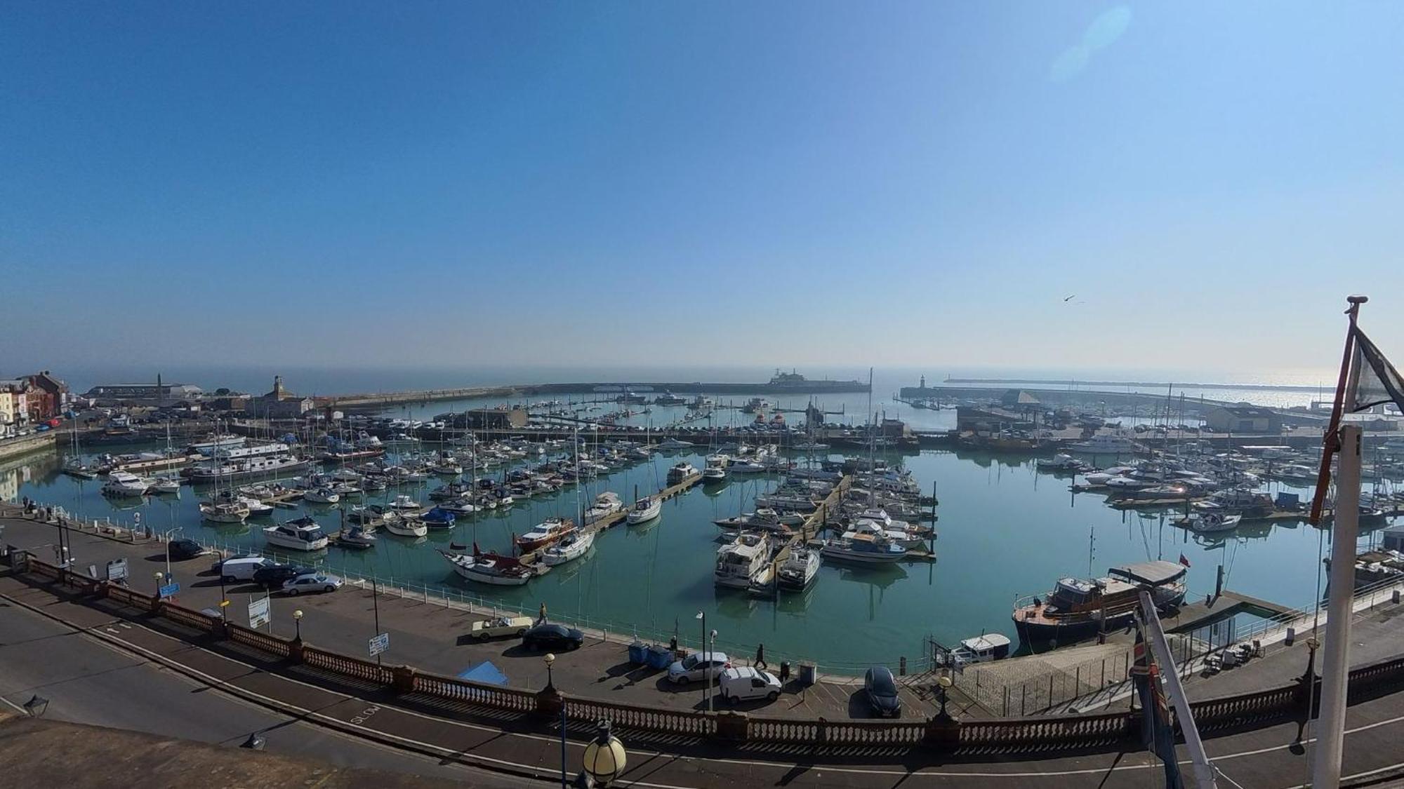 Royal Temple Yacht Club Hotell Ramsgate Eksteriør bilde